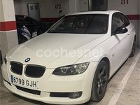 Usado BMW 320 177 CV (130 kW) 2009 Blanco Coupe