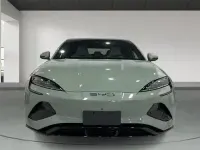 Usado BYD Seal Design 230 kW (313 CV) 2025 Verde Berlina