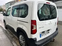 Usado Peugeot Rifter Active 130 CV (95 kW) 2019 Blanco Monovolumen