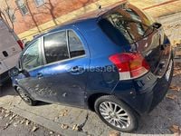 Usado Toyota Yaris 101 CV (74 kW) 2009 Azul Berlina