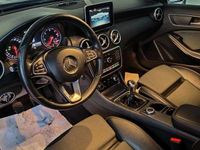 Usado Mercedes A180 109 CV (80 kW) 2016 Burdeos Utilitario