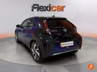 Usado Toyota Aygo X-play 72 CV (52 kW) 2022 Azul Utilitario
