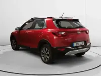 Usado Kia Stonic 84 CV (61 kW) 2020 Rojo SUV
