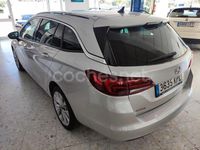 Usado Opel Astra Innovation 136 CV (100 kW) 2018 Gris / plata Familiar