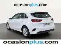 Usado Kia Ceed 136 CV (100 kW) 2023 Blanco Utilitario