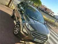 Usado Ford Ecosport Trend 100 CV (73 kW) 2019 Gris / plata SUV
