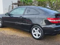Usado Mercedes CLC200 122 CV (89 kW) 2009 Negro Coupe