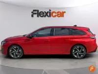 Usado Peugeot 308 SW Allure 130 CV (95 kW) 2024 Rojo Familiar