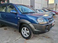 Usado Hyundai Tucson Style 112 CV (82 kW) 2005 Azul SUV