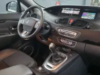 Usado Renault Grand Scénic III Dynamique 131 CV (96 kW) 2012 Monovolumen
