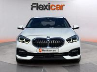Usado BMW 118 Comfort Edition 151 CV (111 kW) 2021 Blanco Utilitario