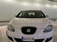 Usado Seat Leon Sport 105 CV (77 kW) 2008 Blanco Utilitario