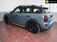 Usado Mini Cooper Countryman 220 CV (161 kW) 2021 Verde SUV