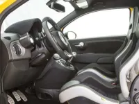 Usado Abarth 595 165 CV (121 kW) 2023 Gris Utilitario