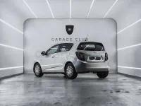 Usado Chevrolet Aveo LS 86 CV (63 kW) 2013 Gris / plata Berlina