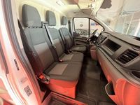 Usado Ford Transit Custom Trend 105 CV (77 kW) 2019 Blanca Monovolumen