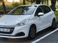 Usado Peugeot 208 Active 75 CV (55 kW) 2017 Blanco Utilitario