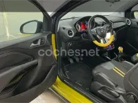 Usado Opel Adam Rocks 87 CV (63 kW) 2015 Amarillo Utilitario