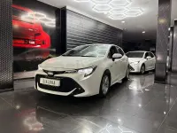 Usado Toyota Corolla Active 122 CV (89 kW) 2020 Blanco Berlina
