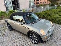 Usado Mini One Cabriolet 90 CV (66 kW) 2008 Beige Descapotable