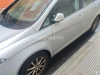 Usado Seat Altea Reference 105 CV (77 kW) 2010 Gris / plata Monovolumen
