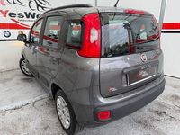 Usado Fiat Panda Lounge 69 CV (50 kW) 2020 Gris / plata Utilitario