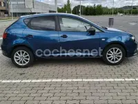 Usado Seat Ibiza ST Reference 75 CV (55 kW) 2014 Azul Familiar
