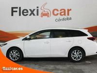 usado Toyota Auris 1.2 120T Active Touring Sports