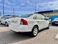 Usado Volvo S40 Kinetic 125 CV (91 kW) 2009 Blanco Berlina