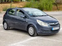 Usado Opel Corsa Essentia 85 CV (62 kW) 2010 Gris / plata Utilitario