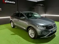 Usado VW T-Roc 110 CV (80 kW) 2023 Gris / plata SUV