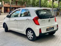 Usado Kia Picanto 66 CV (48 kW) 2015 Blanco Utilitario