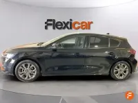 Usado Ford Focus Active 155 CV (114 kW) 2023 Negro Berlina