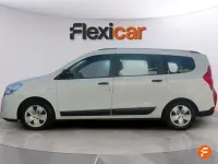 Usado Dacia Lodgy Comfort 95 CV (69 kW) 2021 Blanco Monovolumen