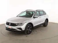 Usado VW Tiguan Life 245 CV (180 kW) 2022 Gris SUV