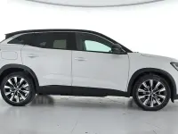 Usado Renault Austral Techno 160 CV (117 kW) 2025 Blanco SUV