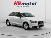 Usado Audi A1 Attraction 105 CV (77 kW) 2011 Blanco Utilitario