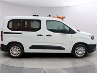 Usado Opel Combo Edition+ 102 CV (75 kW) 2022 Blanco Monovolumen