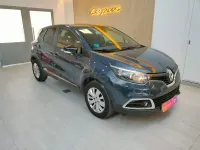 Usado Renault Captur Intens 90 CV (66 kW) 2016 Gris / plata SUV