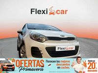 Usado Kia Rio 84 CV (61 kW) 2017 Blanco Utilitario