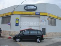 Usado VW Touran Advance 140 CV (102 kW) 2005 Negro Monovolumen