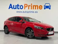Usado Volvo V40 Kinetic 120 CV (88 kW) 2017 Rojo Berlina