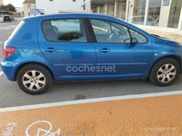 Usado Peugeot 307 90 CV (66 kW) 2005 Azul Berlina