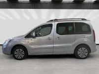 Usado Peugeot TePee Outdoor 99 CV (72 kW) 2017 Gris Van