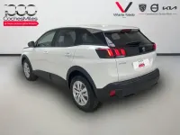 Usado Peugeot 3008 Active 130 CV (95 kW) 2023 Blanco SUV