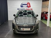 Usado Peugeot 5008 Access 115 HP (84 kW) 2014 Cinzento Monovolume