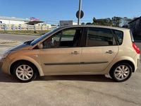 Usado Renault Scénic II Dynamique 110 CV (80 kW) 2006 Marrón Monovolumen