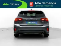 Usado Ford Focus ST-Line 155 CV (114 kW) 2023 Gris Utilitario