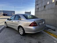 Usado Mercedes C270 Elegance 170 CV (125 kW) 2004 Gris / plata Berlina