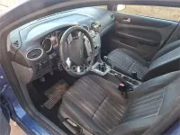 Usado Ford Focus Trend 115 CV (84 kW) 2009 Azul Berlina